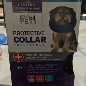 21st Century Essential inflatable dog collar